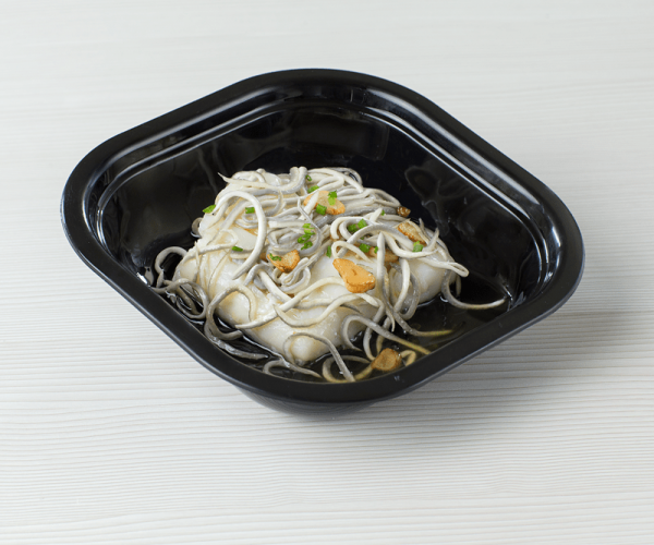 Lomo de bacalao con gulas